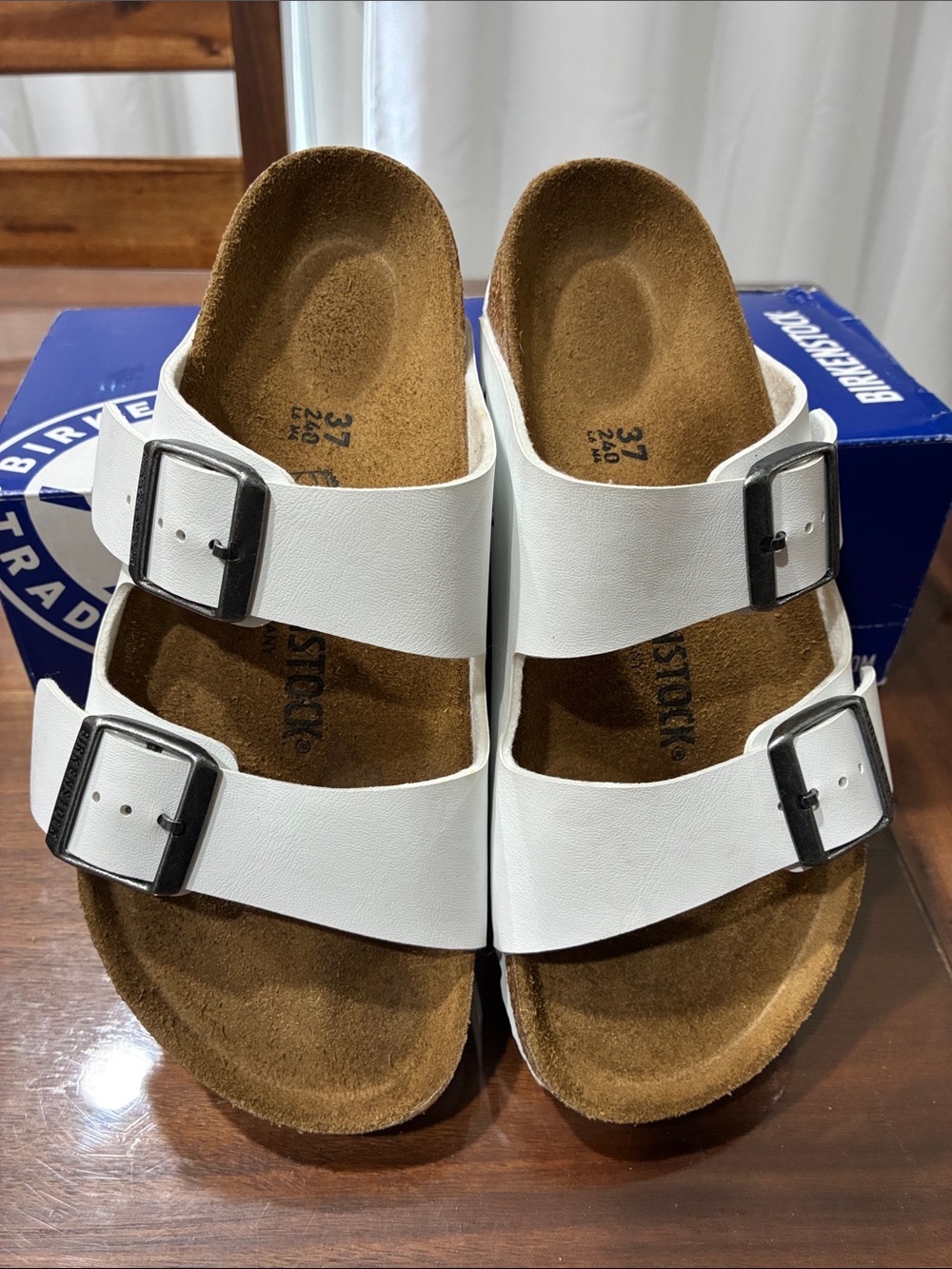 Birkenstock White Arizona Double Buckle Sandals Sz 37